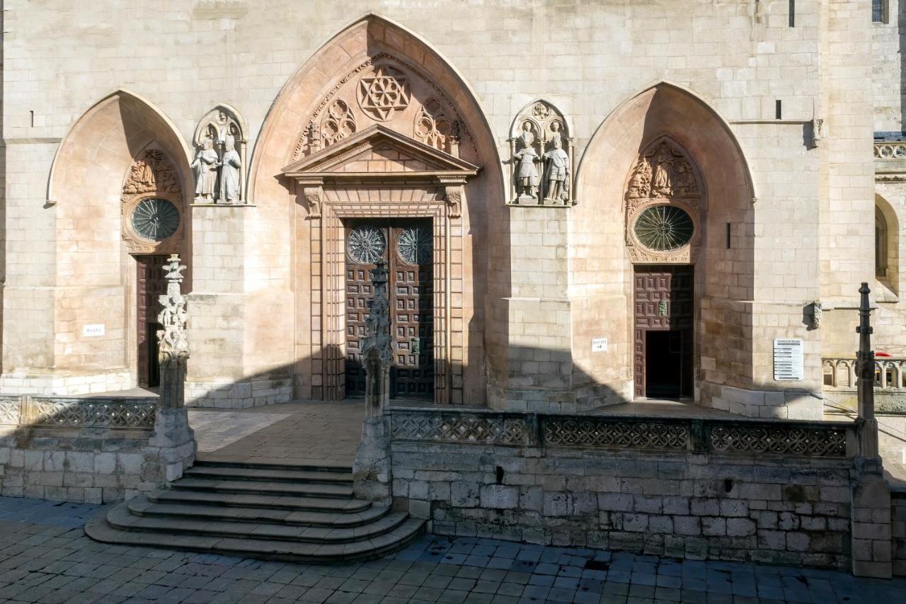 La Suite De La Catedral By Unique Rooms Burgo Exterior foto